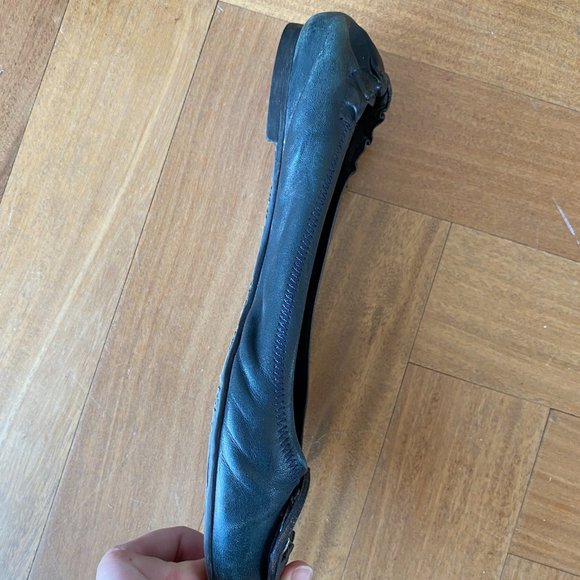 Tory Burch Navy Blue Leather Ballet Flats sz 8 - Picture 8 of 9